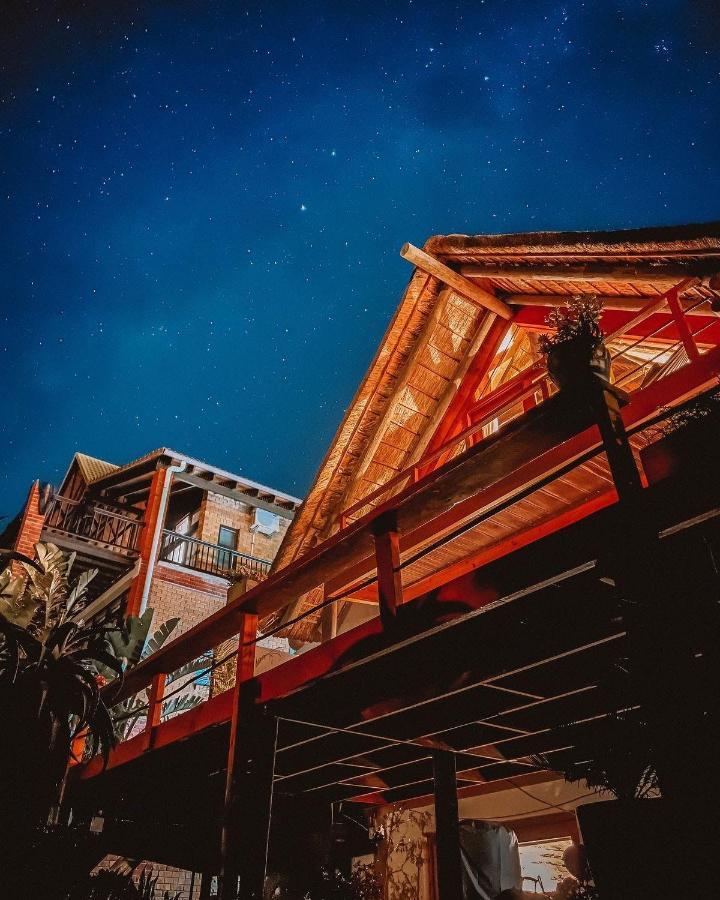 Dreamland Beach House & Studios At Supertubes Jeffreys Bay Eksteriør bilde